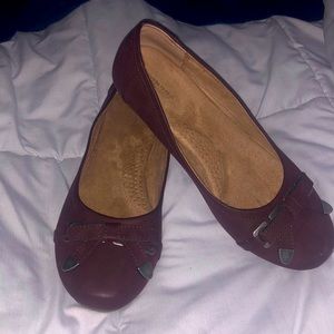 Sonoma Lifestyle Flats